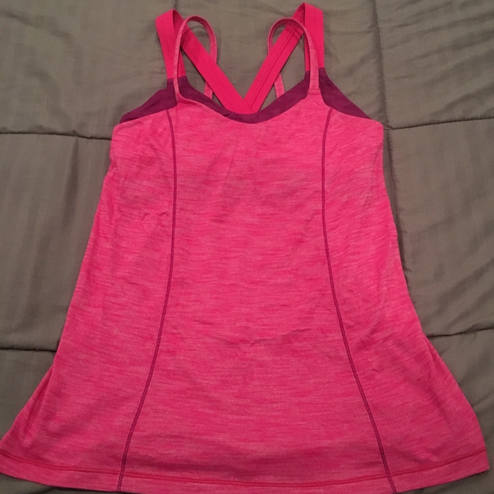 Lululemon tank